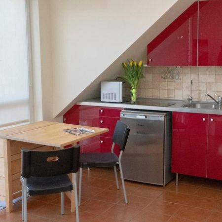 Апартаменты Apartament Z Balkonem I Parkingiem Реваль Экстерьер фото